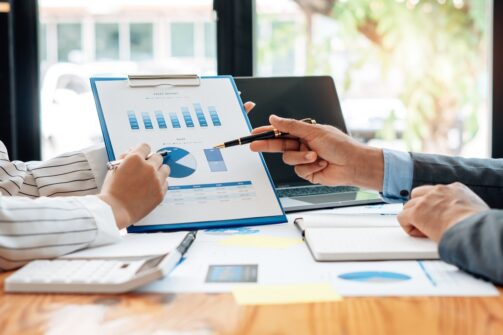 创建知识管理战略的10个步骤 + 示例